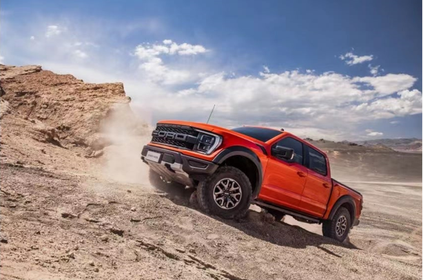 ford汽车越野性能“猛兽”，f-150猛禽释放王者力量